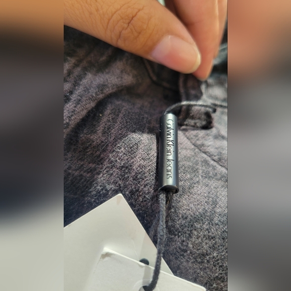 NWT Calvin Klein Reversible Jeans size 2X32 (2 for one) - Picture 13 of 14